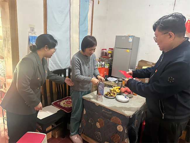 源品有情，温暖相伴 | 工会探望慰问患病员工，传递大家庭深切关怀